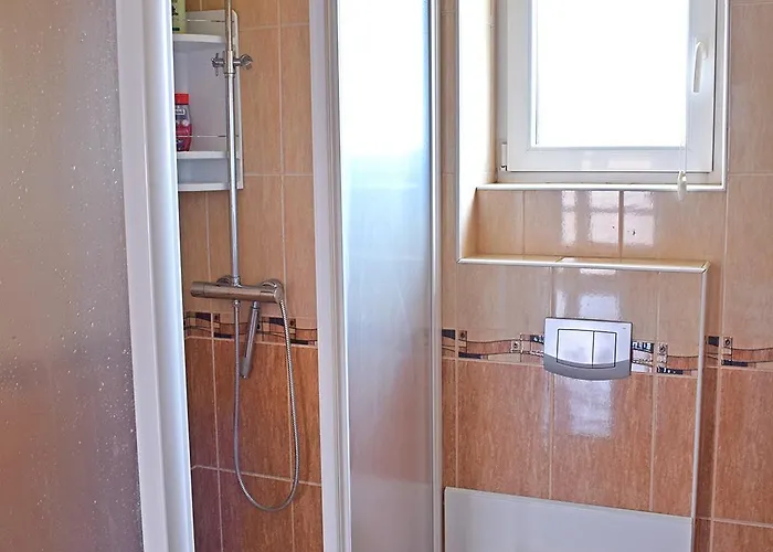 Prekrasan Sa Kaminom Lägenhet Zadar