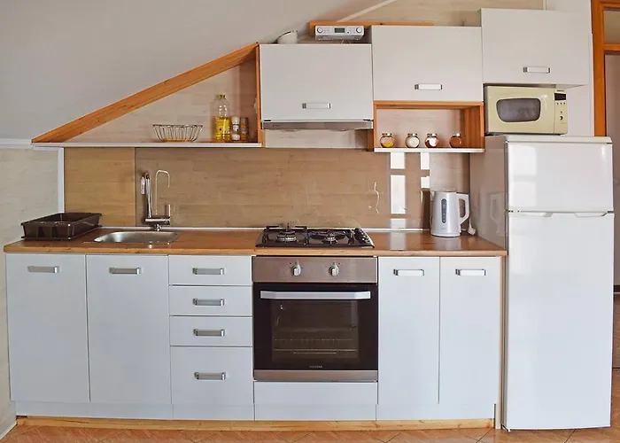 Prekrasan Sa Kaminom Lägenhet *